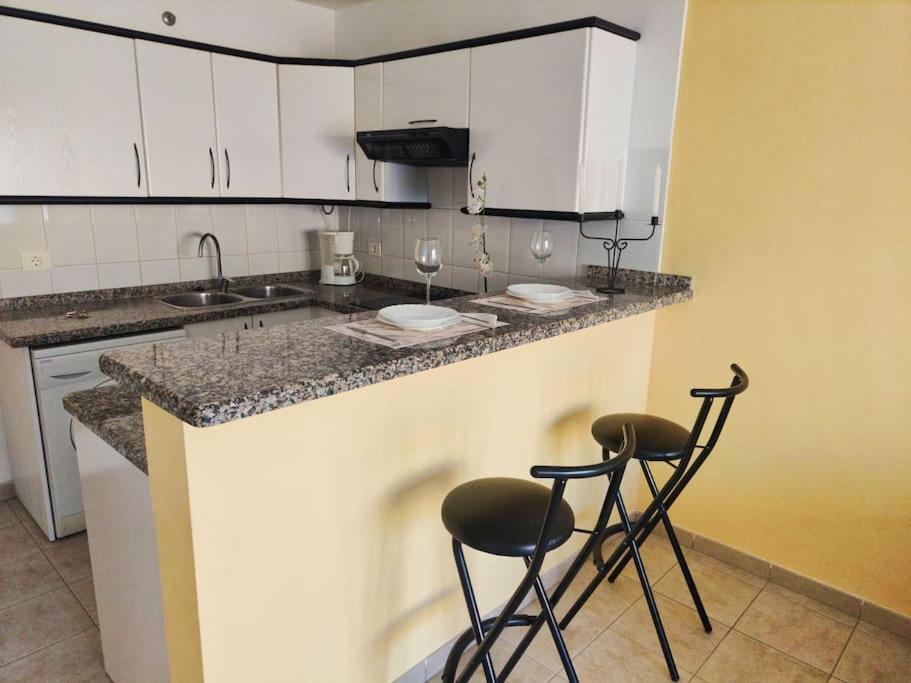 Apartamento Sol Y Mar Puerto de Santiago  Exterior foto